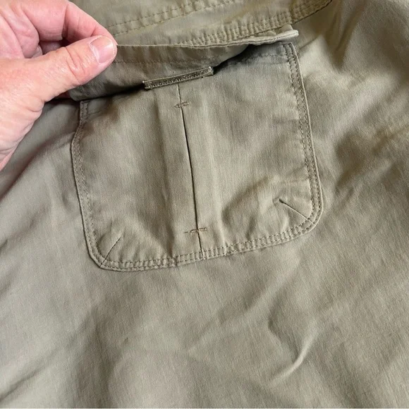 Women’s Bimini Bay Outfitters Performance Wear Sz 16 Khaki Shorts - Picture 6 of 8